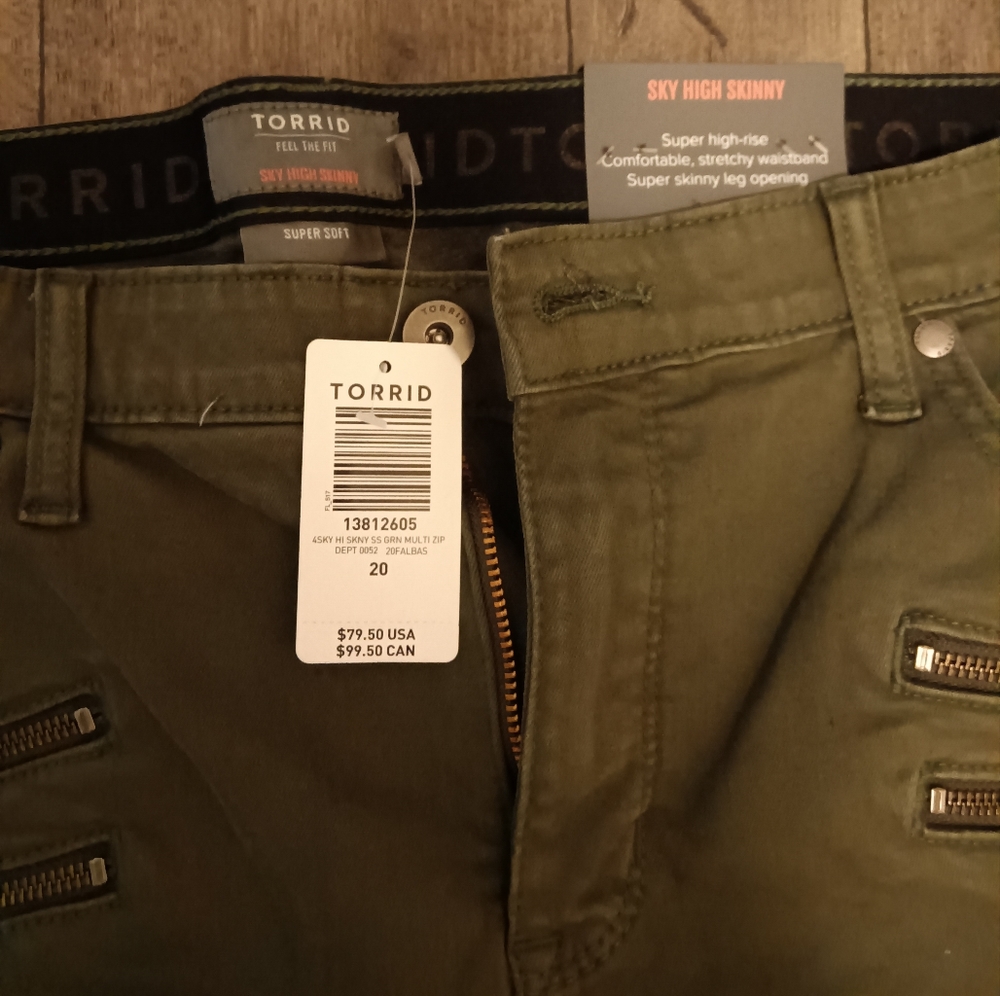 Torrid green sky high skinny jeans size 20